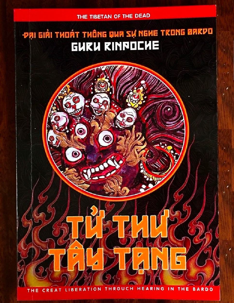 Tử Thư Tây Tạng _ Đại Giải Thoát Thông Qua Sự Nghe Trong Bardo